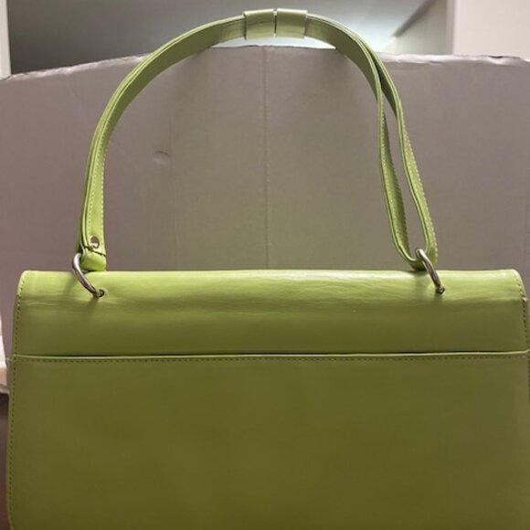 Envelope style satchel bag. - Picture 2 of 4